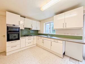 Photo 22- click for photo gallery